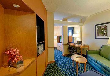 Fairfield Inn & Suites By Marriott Newark Liberty International Airport Zewnętrze zdjęcie