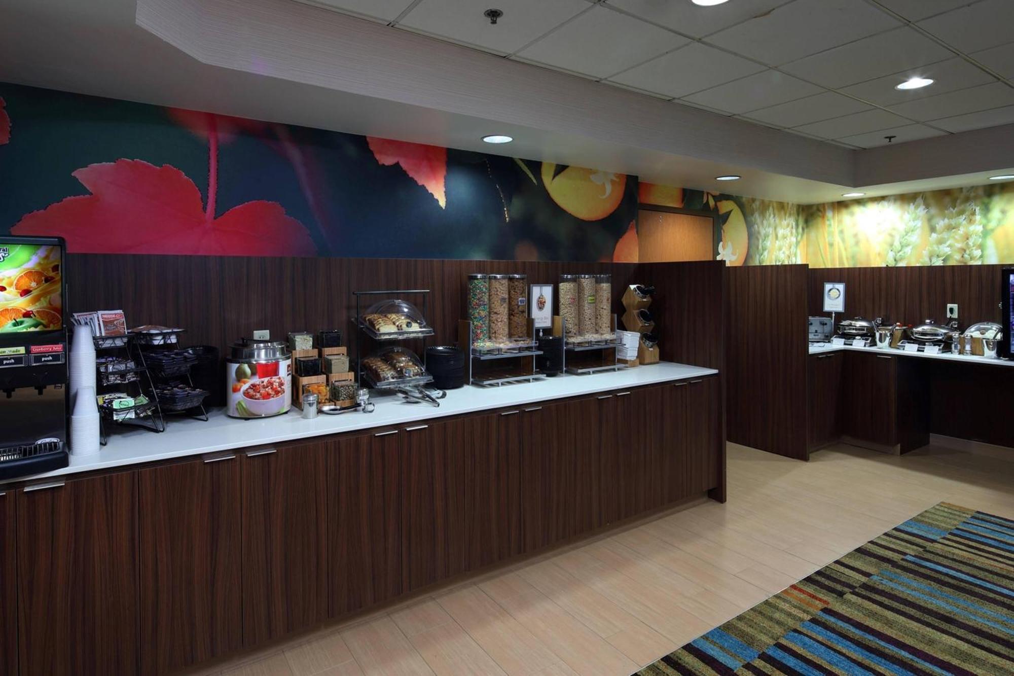 Fairfield Inn & Suites By Marriott Newark Liberty International Airport Zewnętrze zdjęcie
